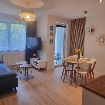 Apartament Osiem Gwiazdek Дзивновек Екстериор снимка